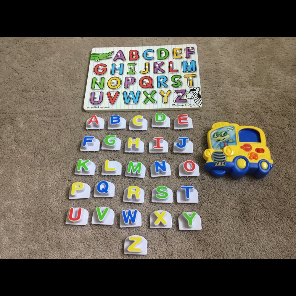 Melissa and Doug Peg Puzzle & Leapfrog Phonics Toy - Picture 1 of 12